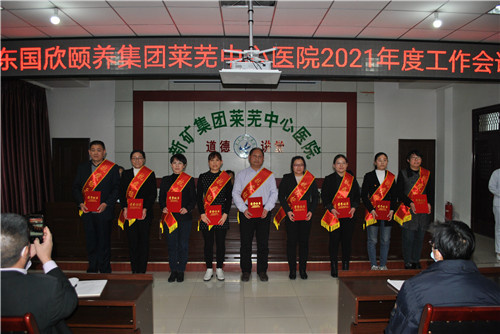 9抗擊疫情標(biāo)兵.jpg 9抗擊疫情標(biāo)兵.jpg